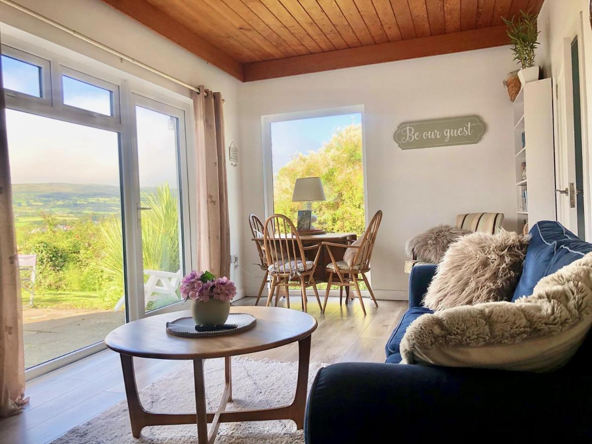 Ballygally Seaview And Garden Hideaway Екстериор снимка